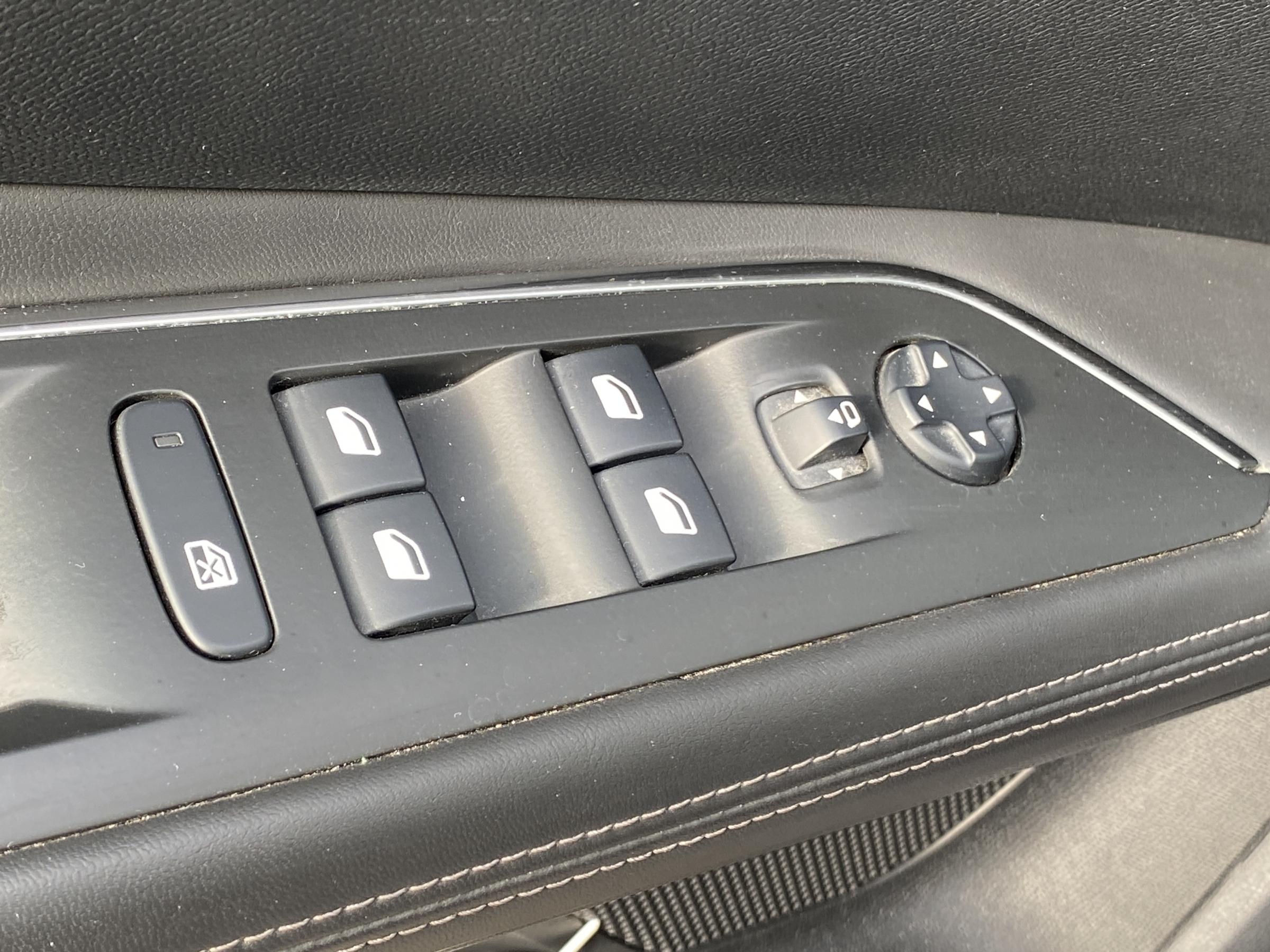 Peugeot 3008, 2018 - pohled č. 11