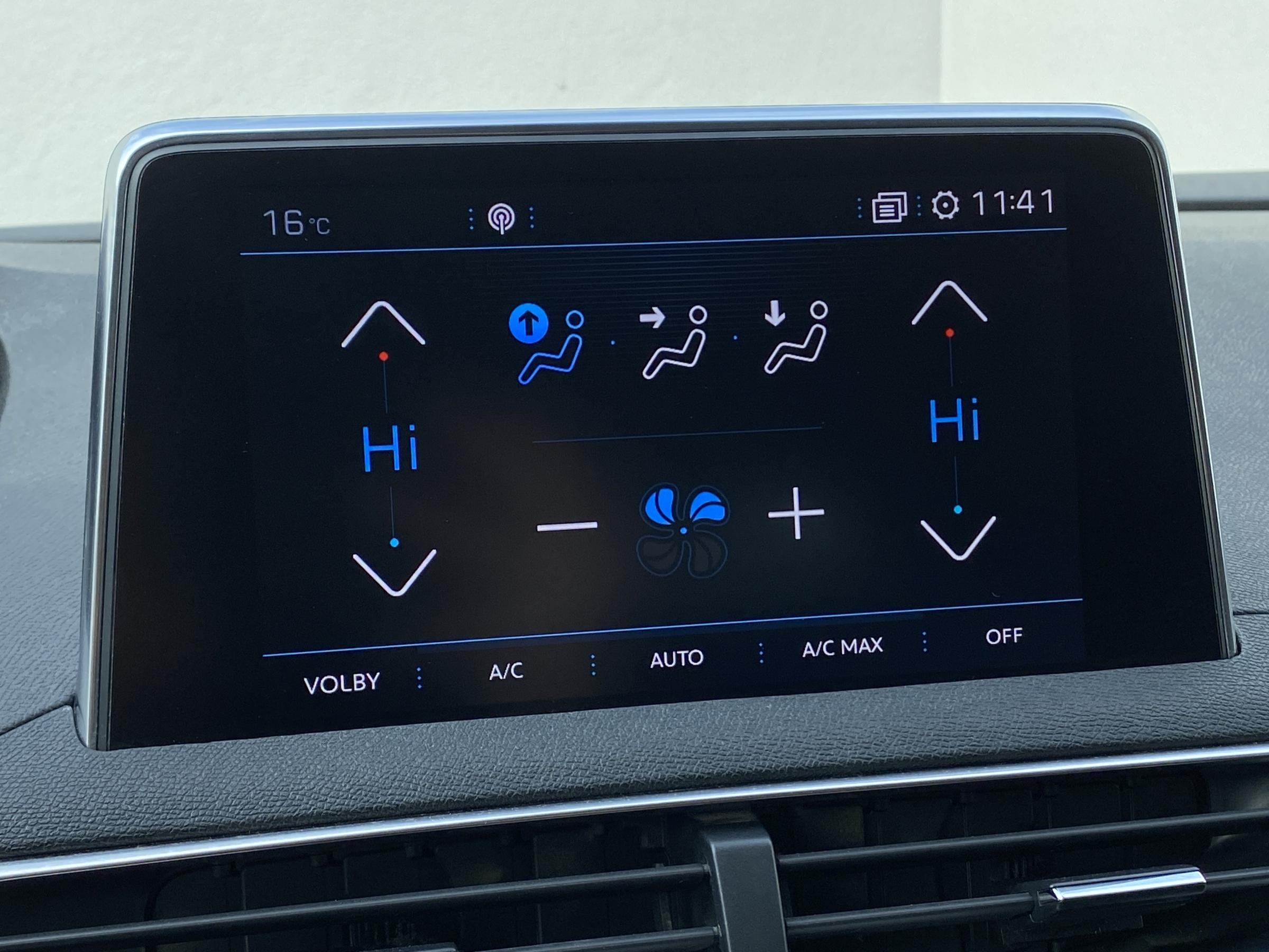 Peugeot 3008, 2018 - pohled č. 16