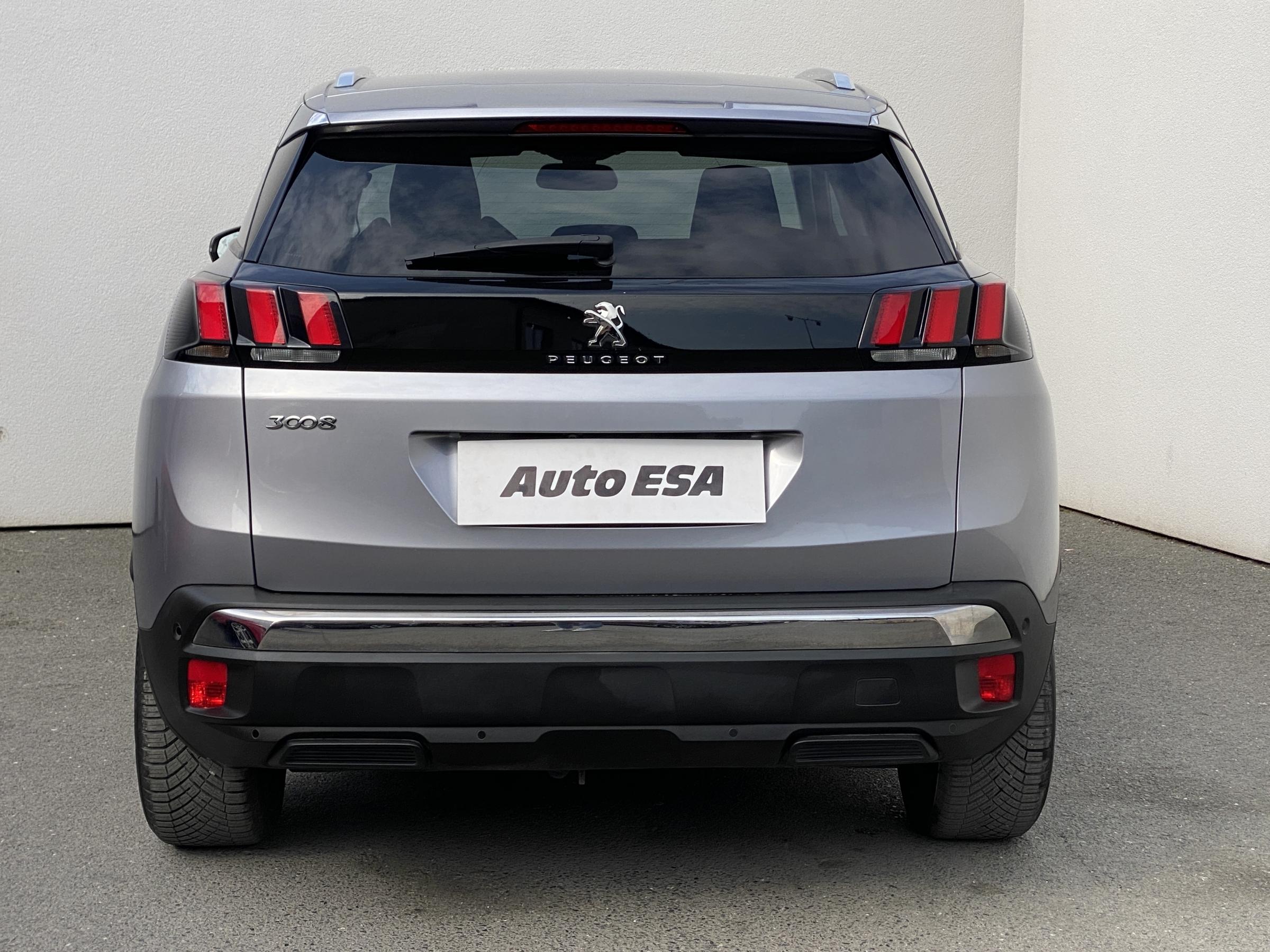Peugeot 3008, 2018 - pohled č. 5