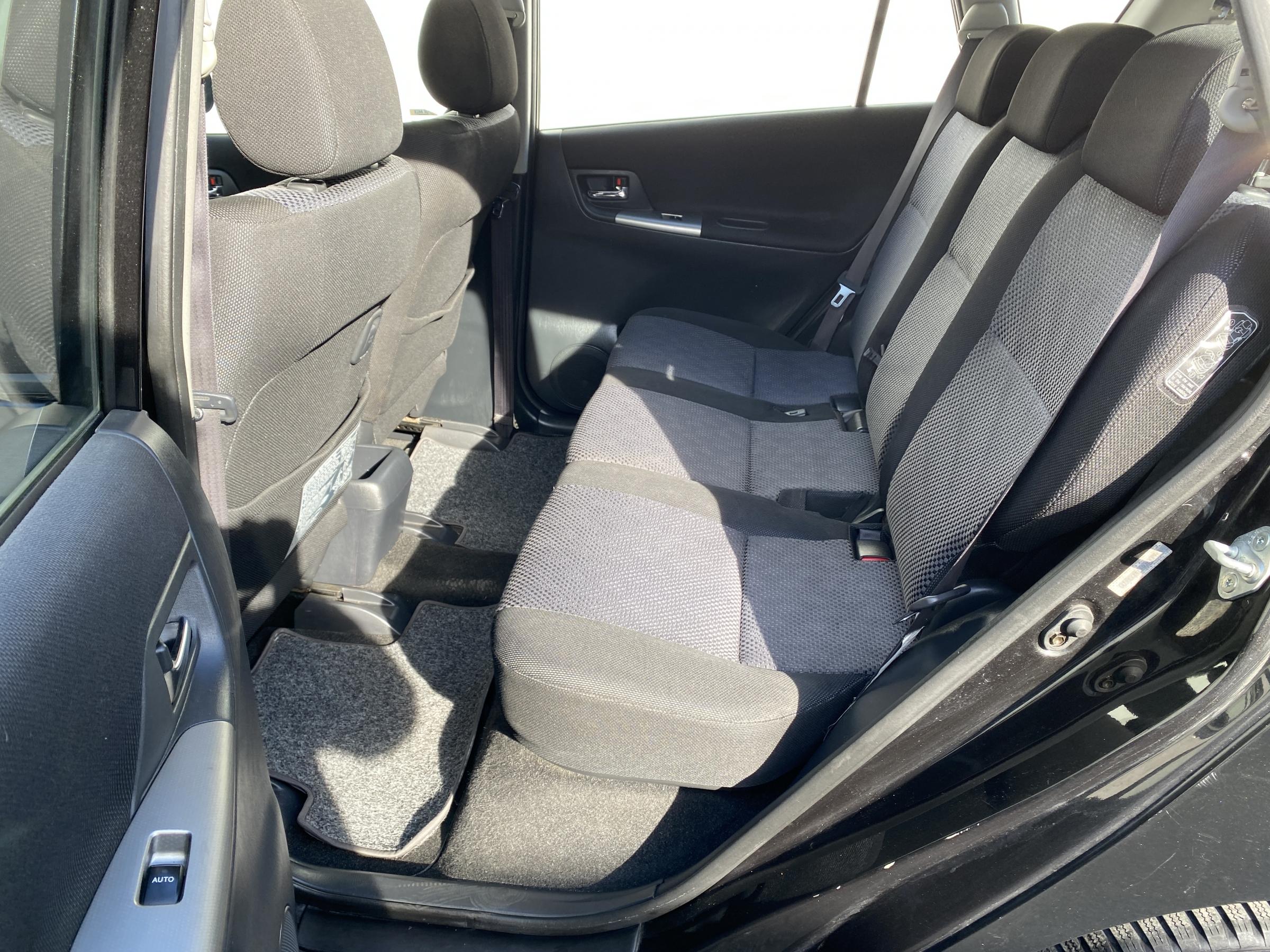 Toyota Corolla Verso, 2002 - pohled č. 10