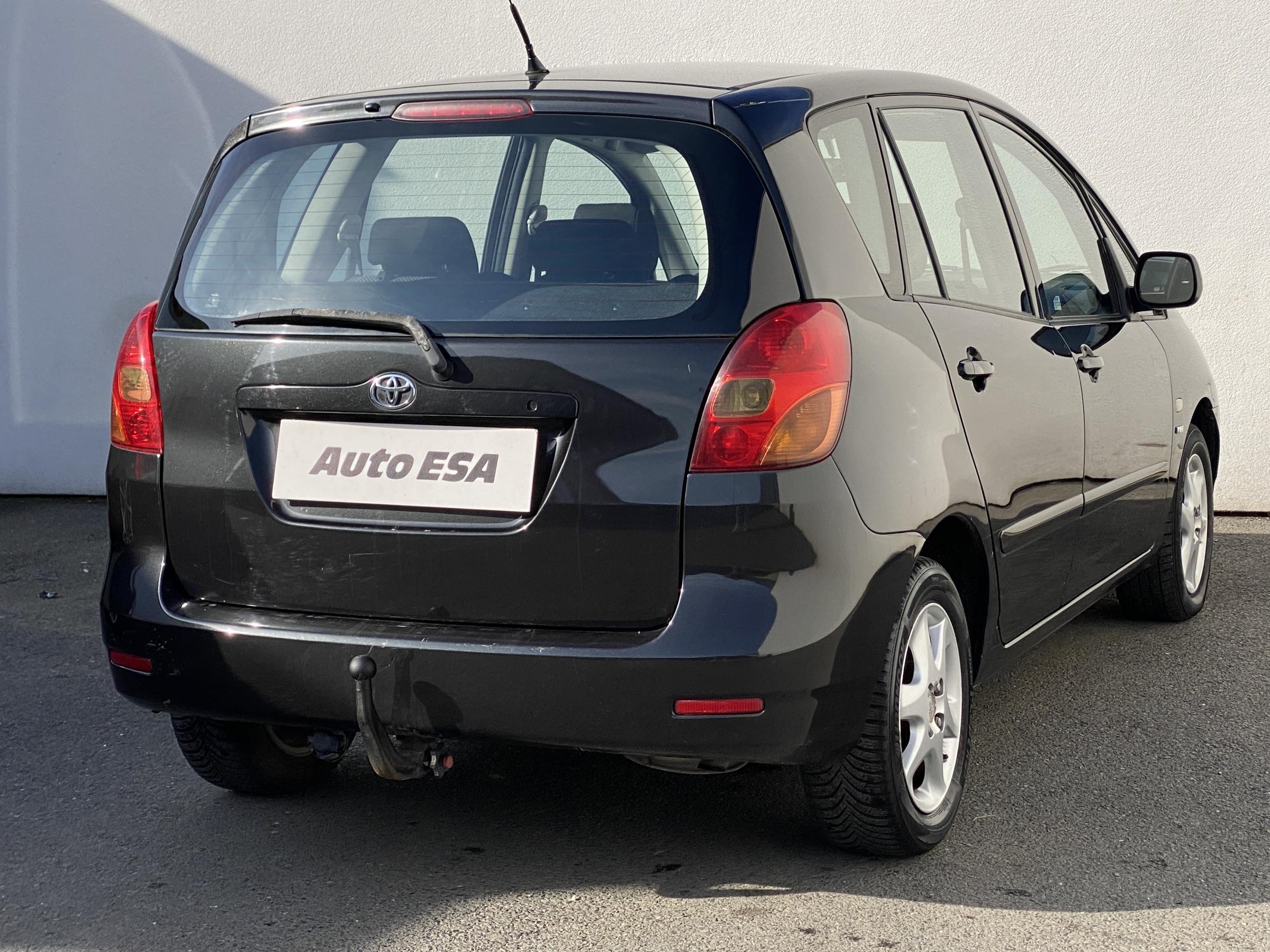 Toyota Corolla Verso, 2002 - pohled č. 4