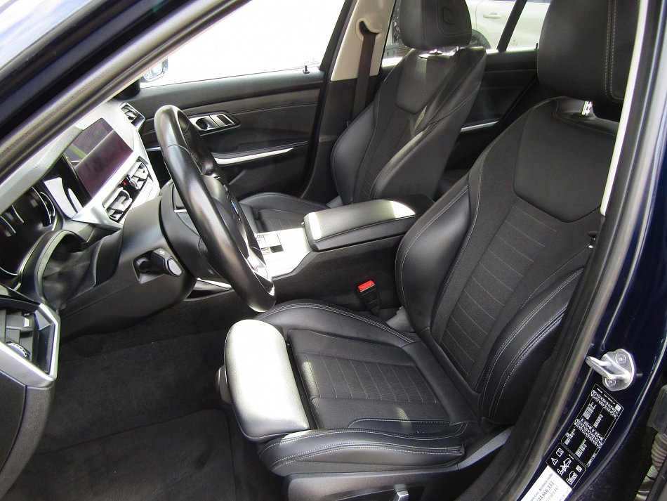 BMW Řada 3 2.0 D Sport Line 320d xDrive