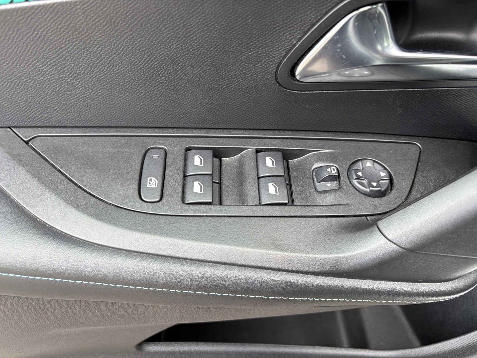 Peugeot 2008 1.5 HDi Allure