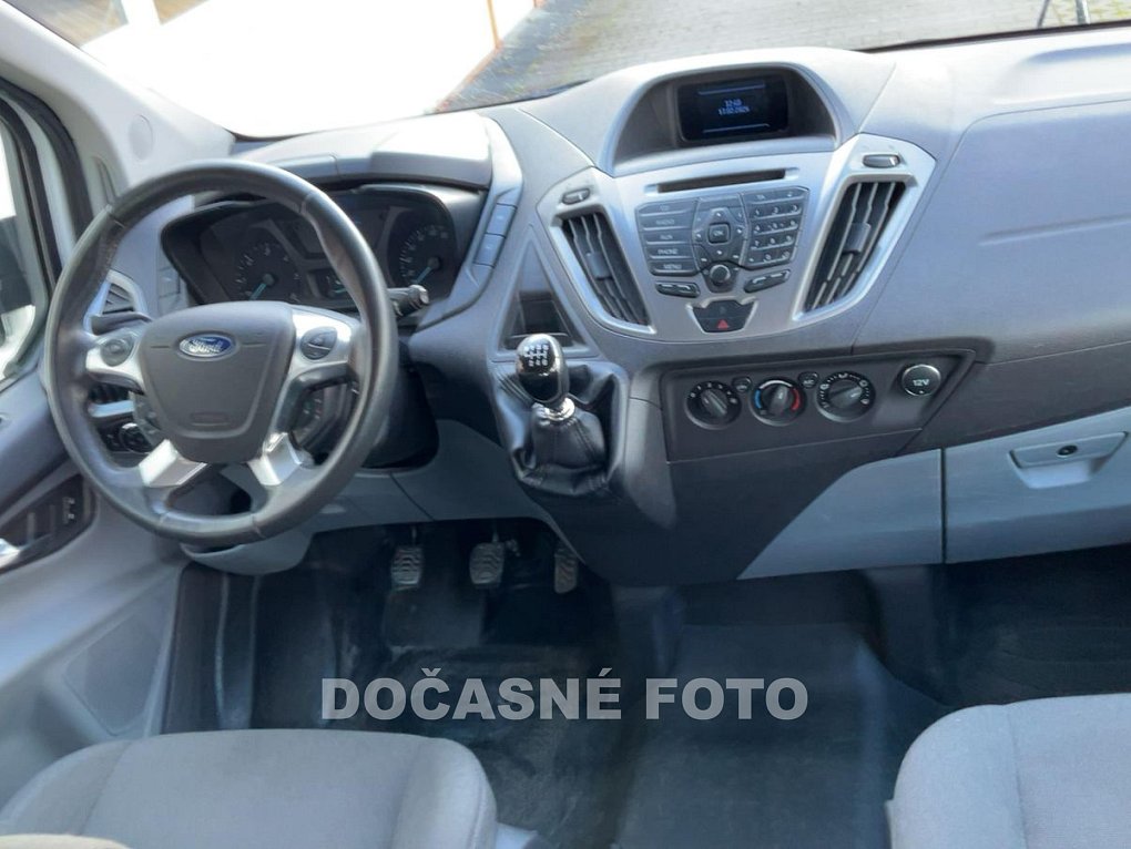 Ford Transit Custom 2.2TDCi Trend 8míst