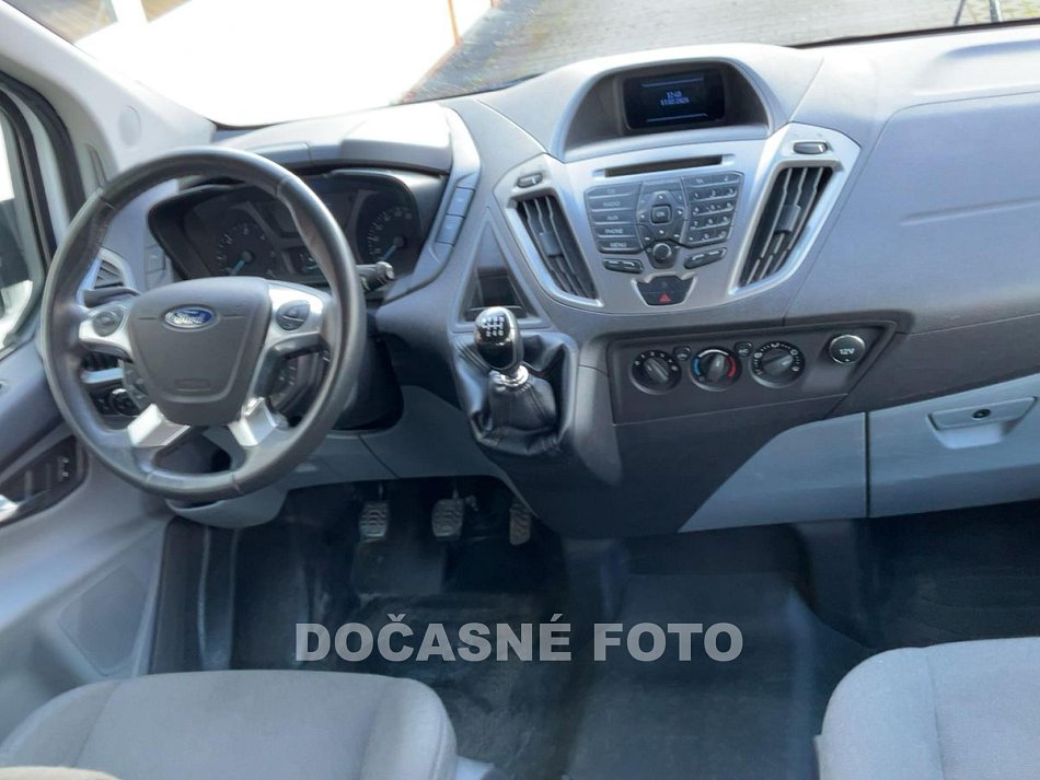Ford Transit Custom 2.2TDCi Trend 8míst