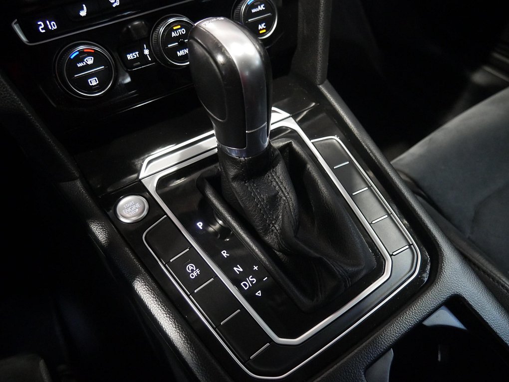 Volkswagen Passat 2.0 TDi 