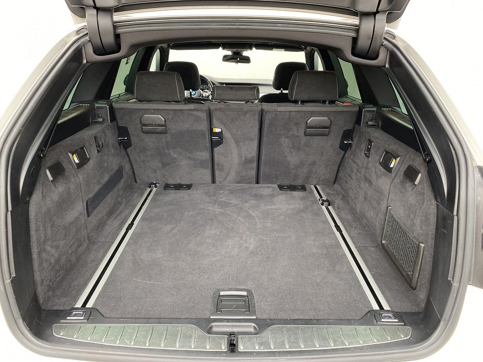 BMW Řada 5 3.0D  M550 d xDrive