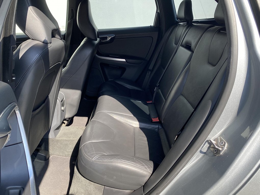 Volvo XC60 2.4 D5  4x4