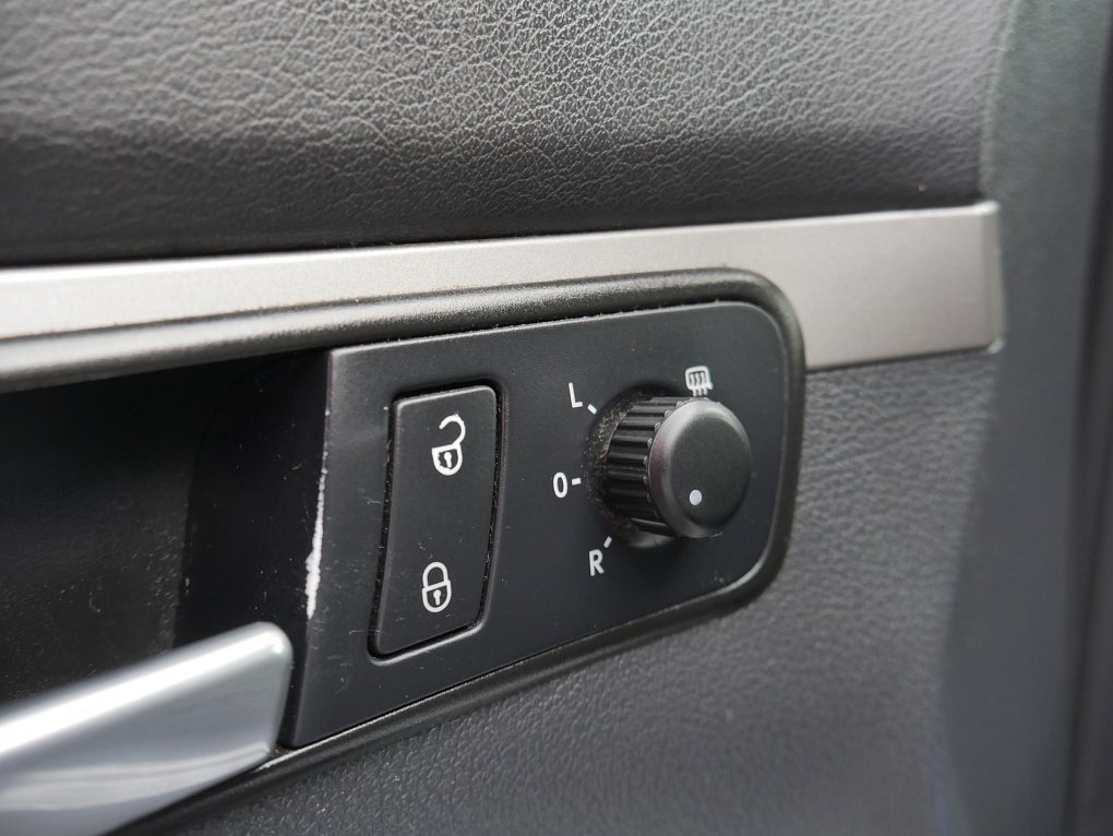 Volkswagen Touran 1.9 TDi 