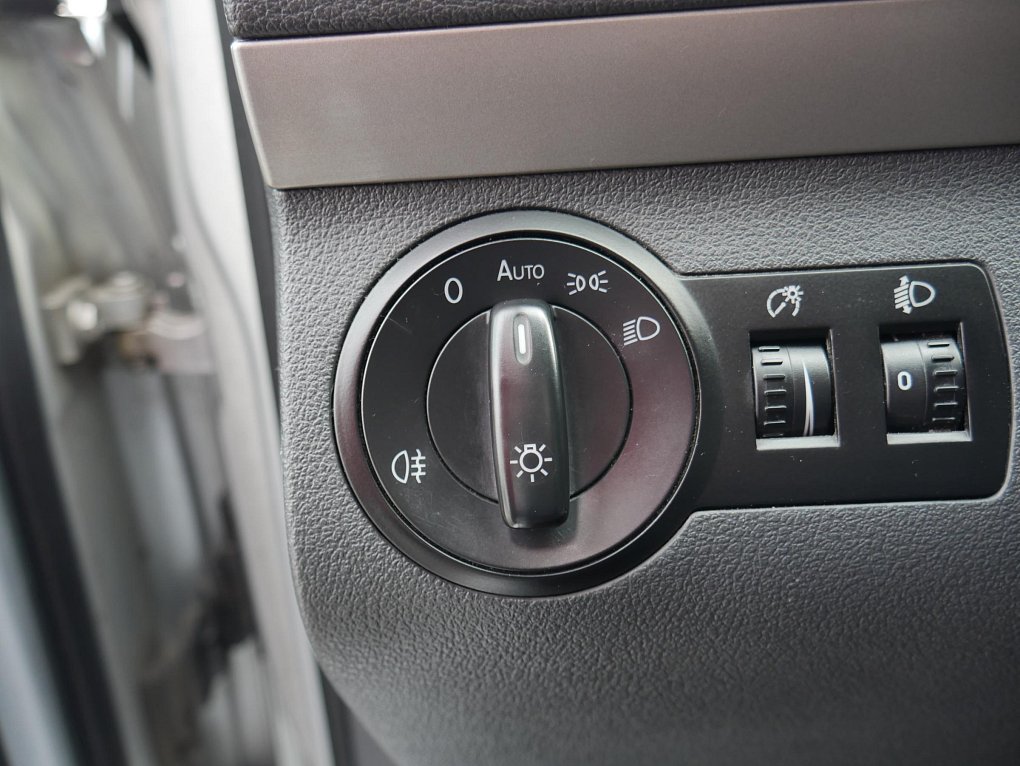 Volkswagen Touran 1.9 TDi 