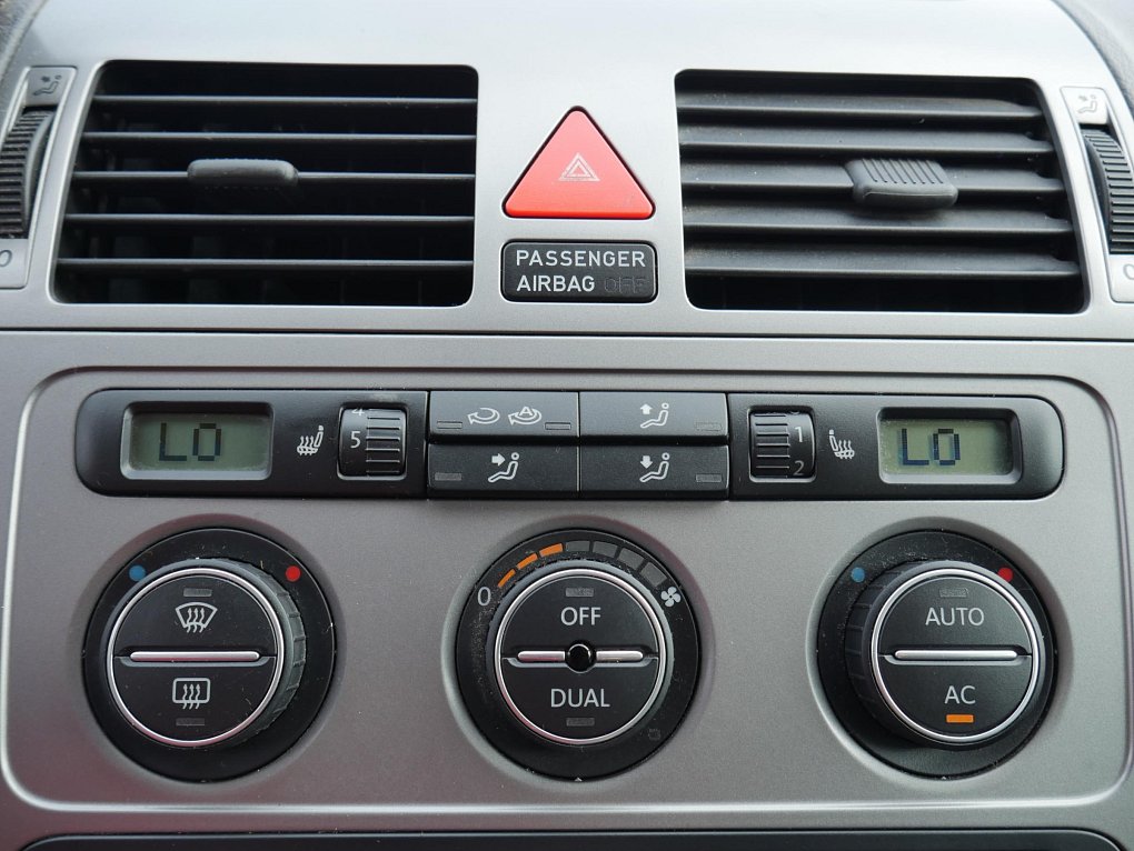 Volkswagen Touran 1.9 TDi 