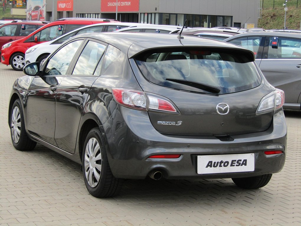 Mazda 3 1.6 i 