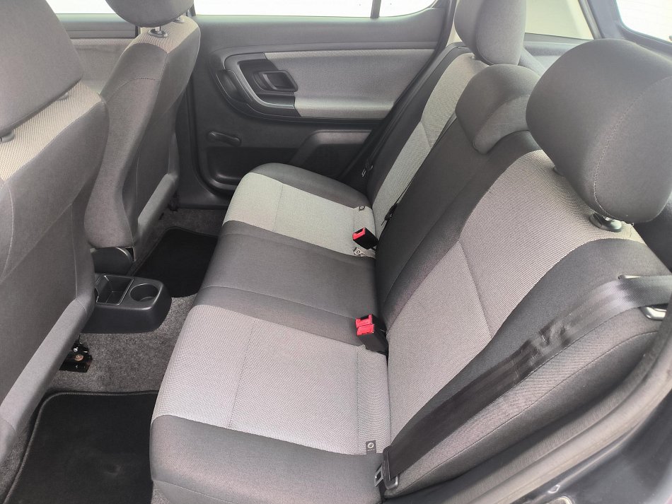 Škoda Fabia II 1.2i 