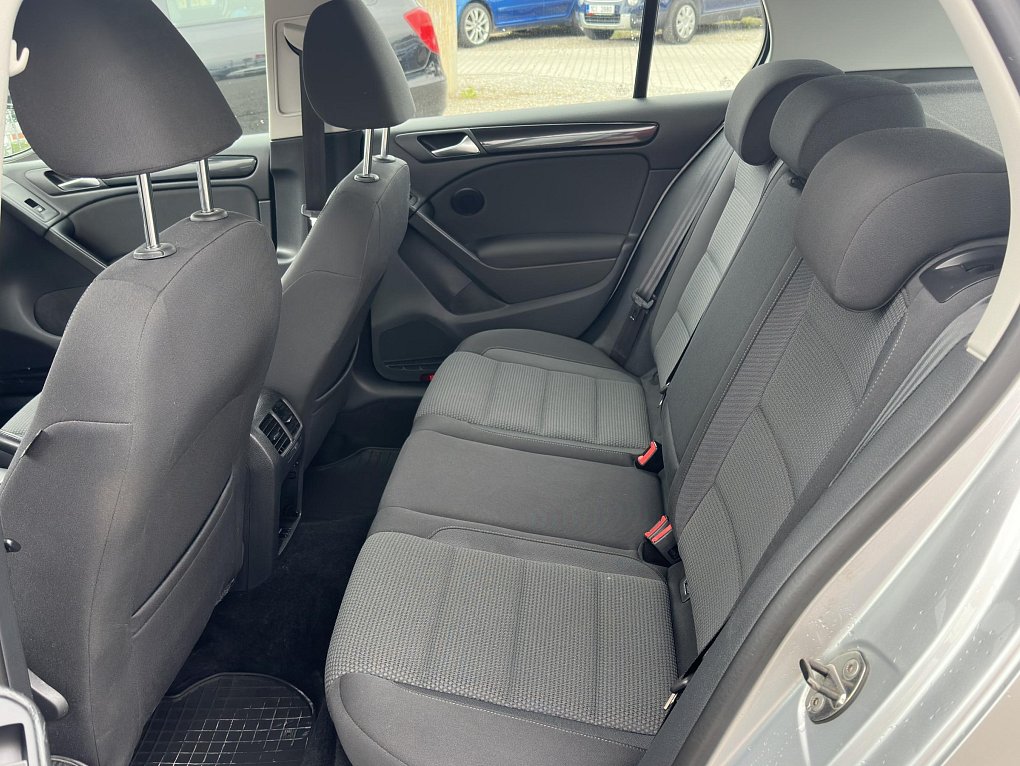 Volkswagen Golf 1.2TSI 