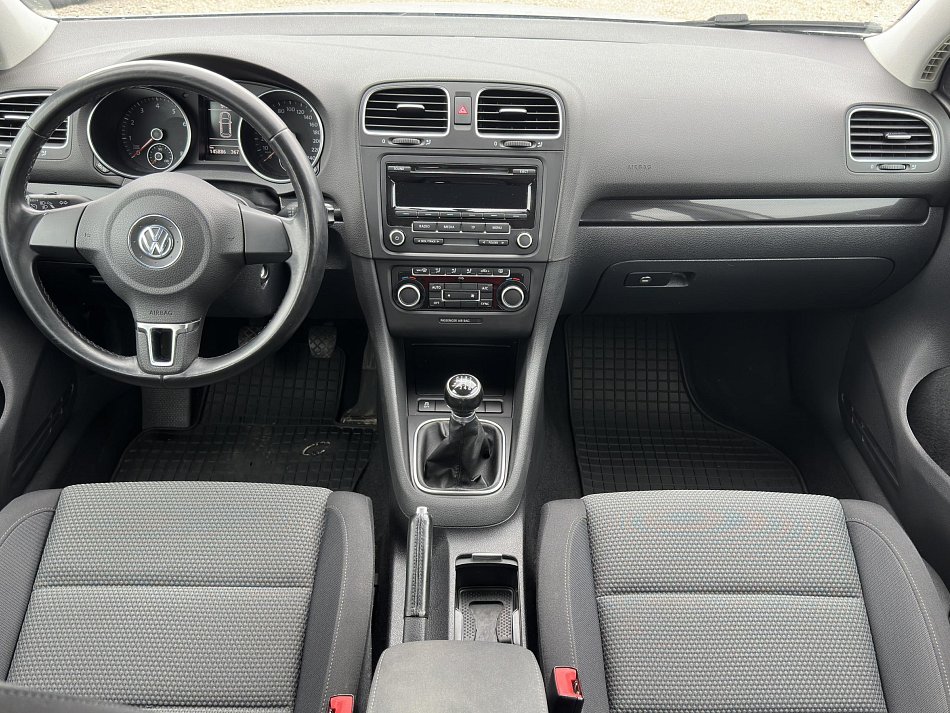 Volkswagen Golf 1.2TSI 