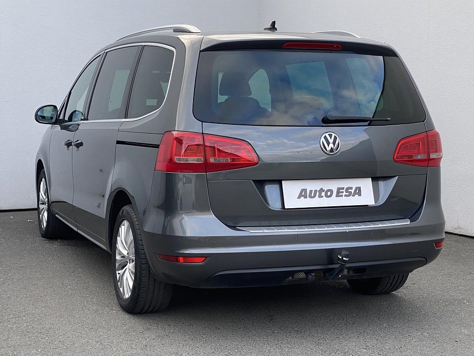 Volkswagen Sharan 2.0 TDi Style