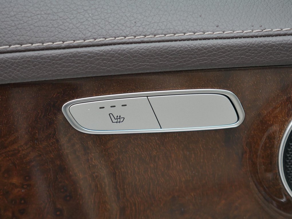 Mercedes-Benz Třída C 1.8i 