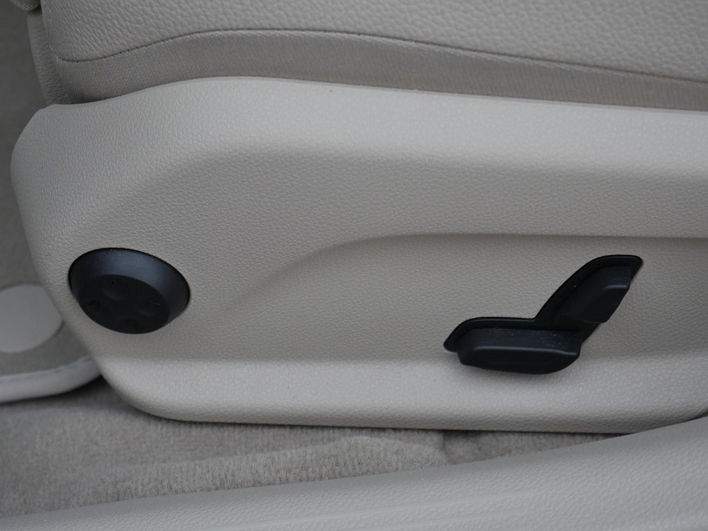 Mercedes-Benz Třída C 1.8i 