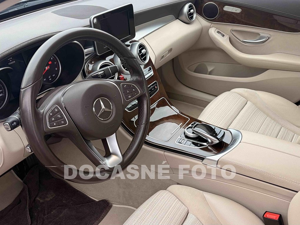 Mercedes-Benz Třída C 1.8i 