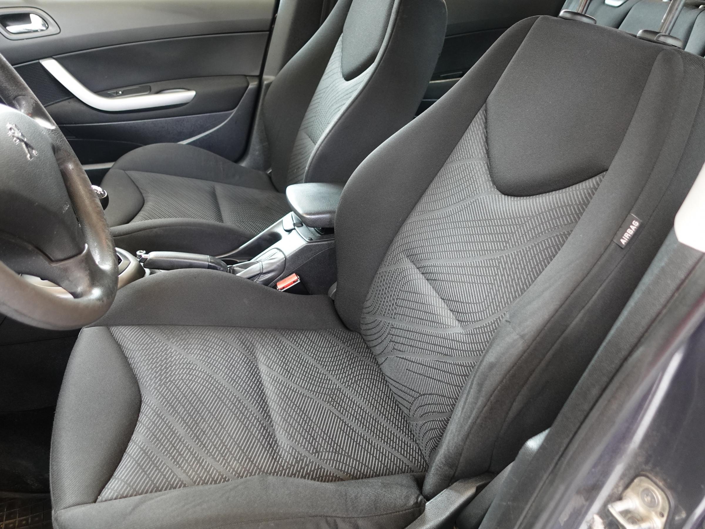 Peugeot 308, 2011 - pohled č. 10