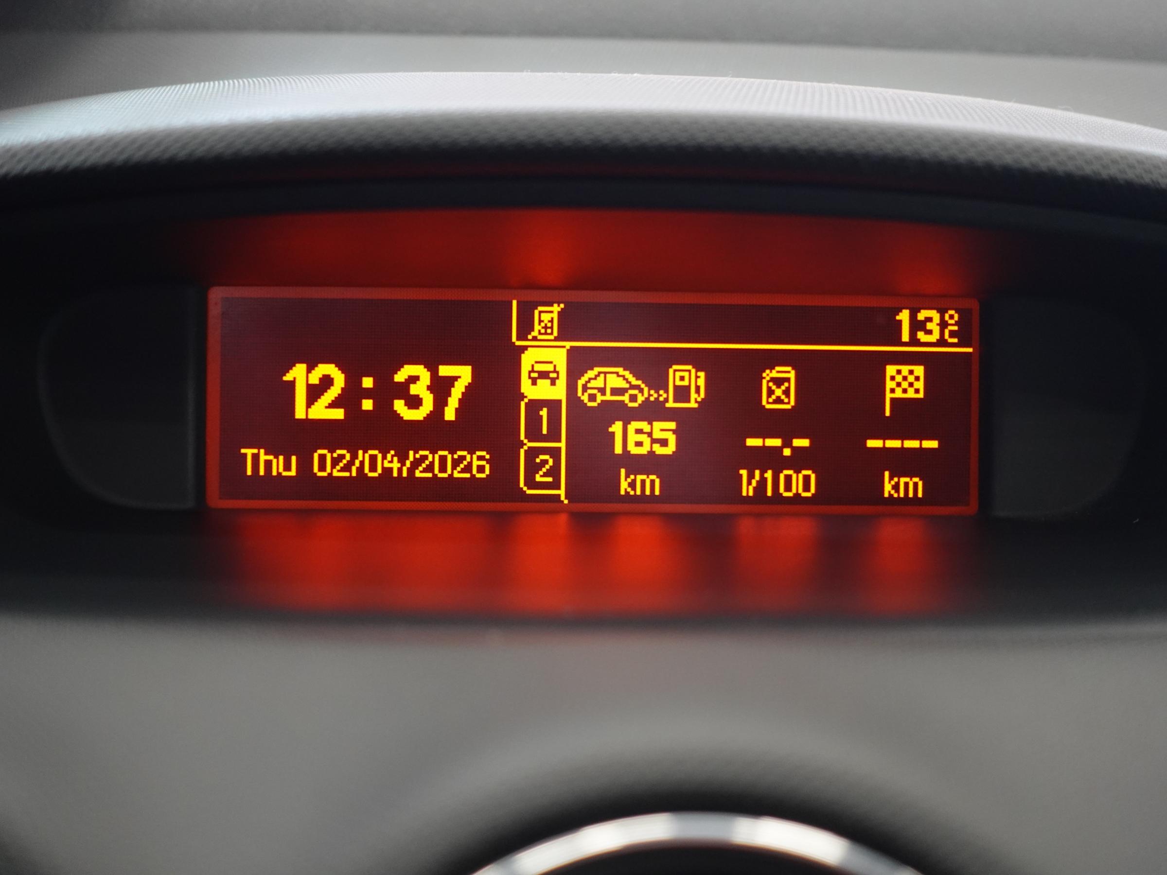 Peugeot 308, 2011 - pohled č. 15