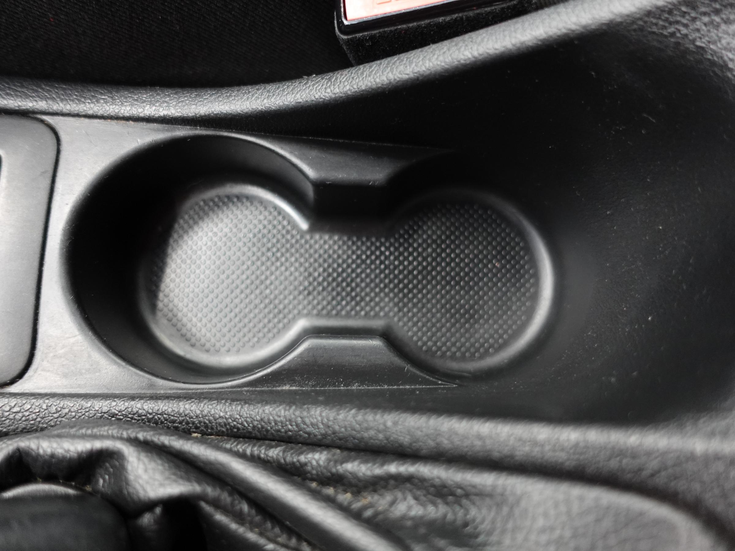 Peugeot 308, 2011 - pohled č. 18