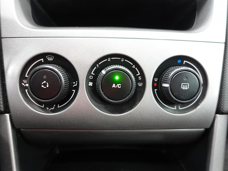 Peugeot 308 1.6i 