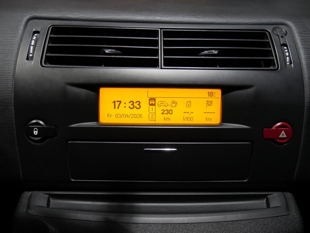 Citroën C4 1.6i 