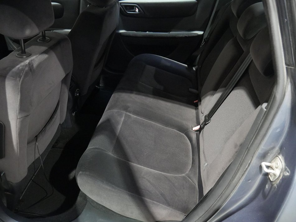 Citroën C4 1.6i 