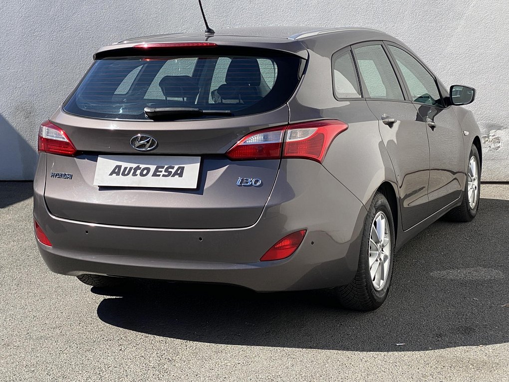 Hyundai I30 1.6i 