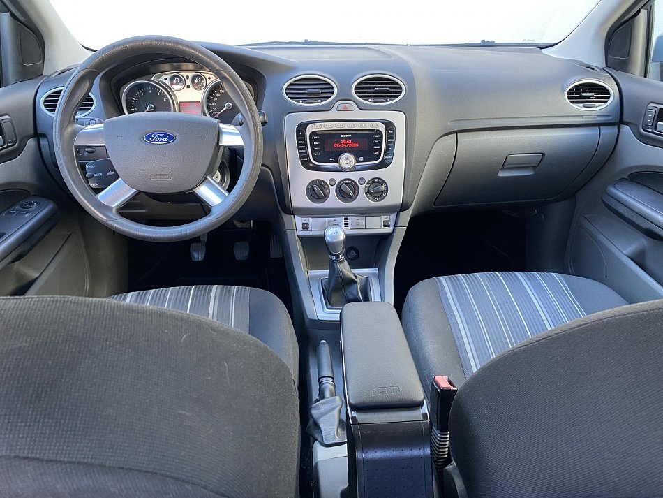 Ford Focus 1.6 16V 