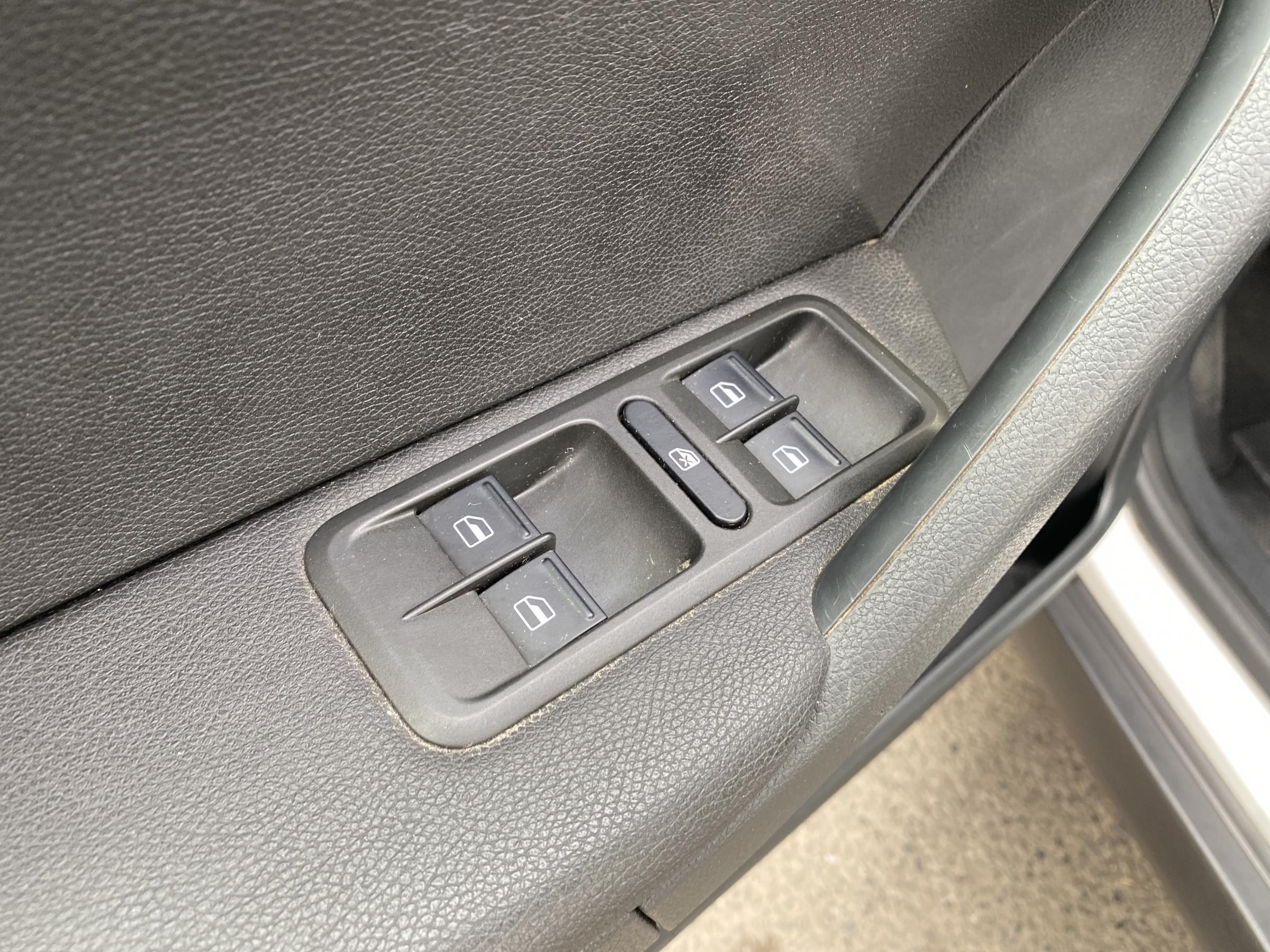 Škoda Yeti, 2015 - pohled č. 13