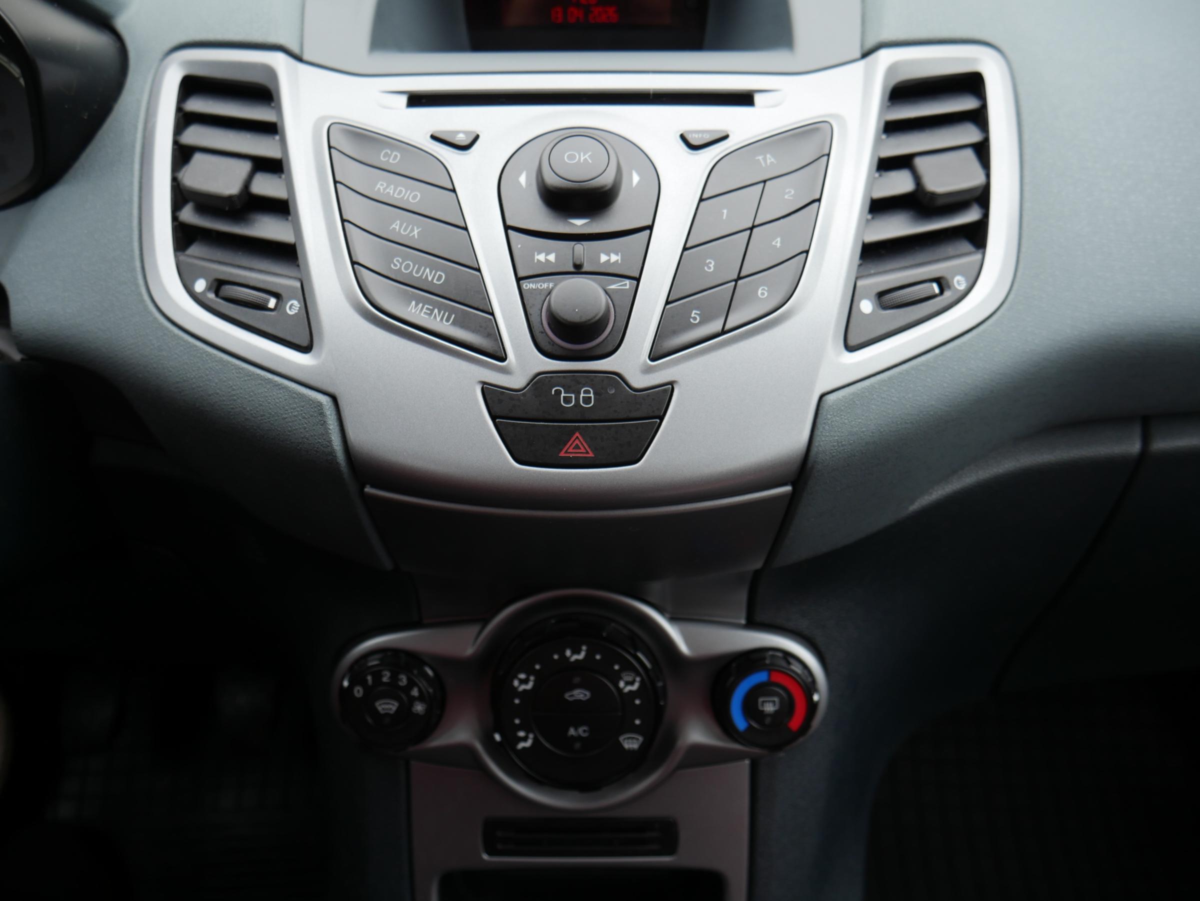 Ford Fiesta, 2010 - pohled č. 13