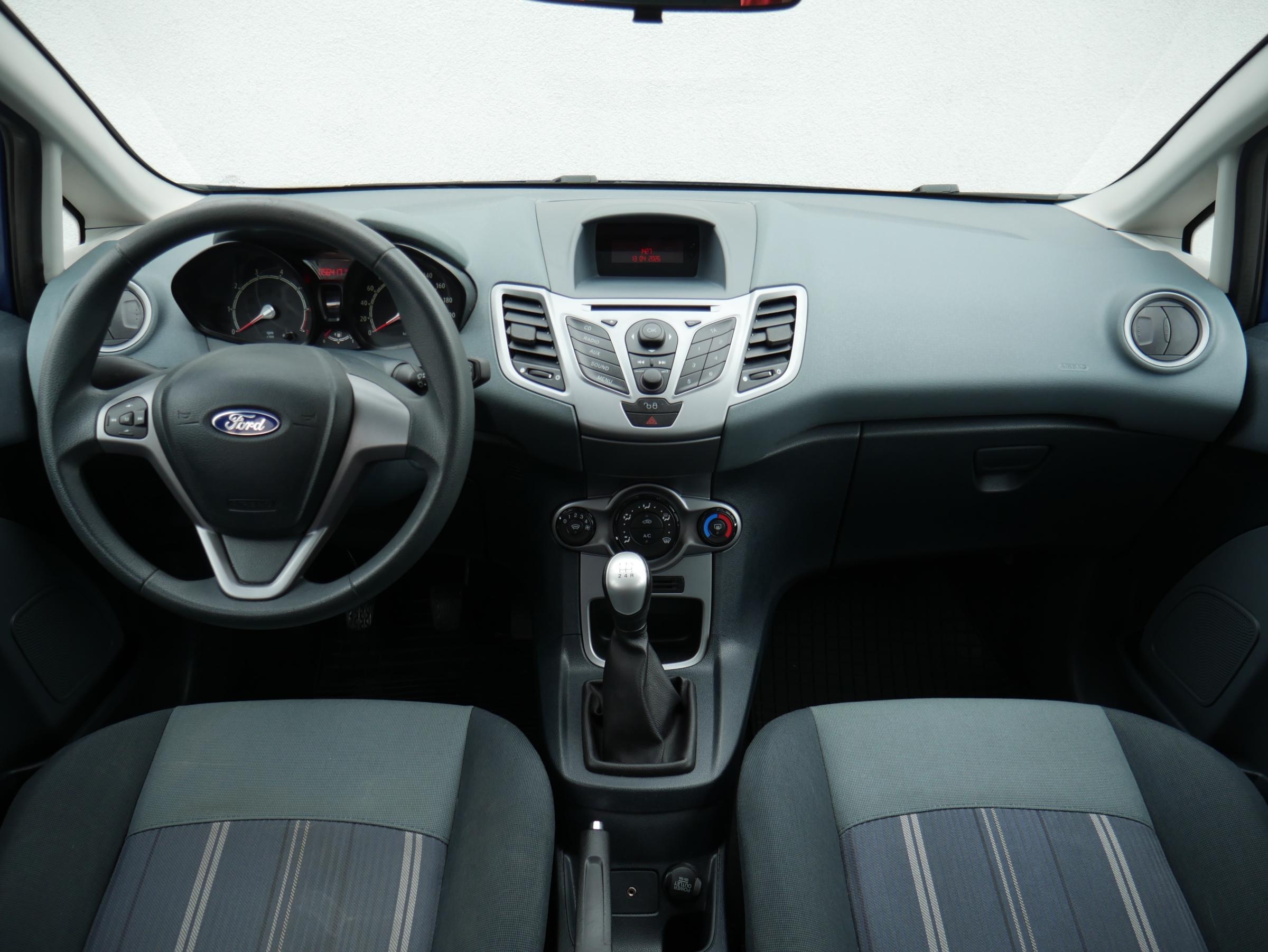 Ford Fiesta, 2010 - pohled č. 8