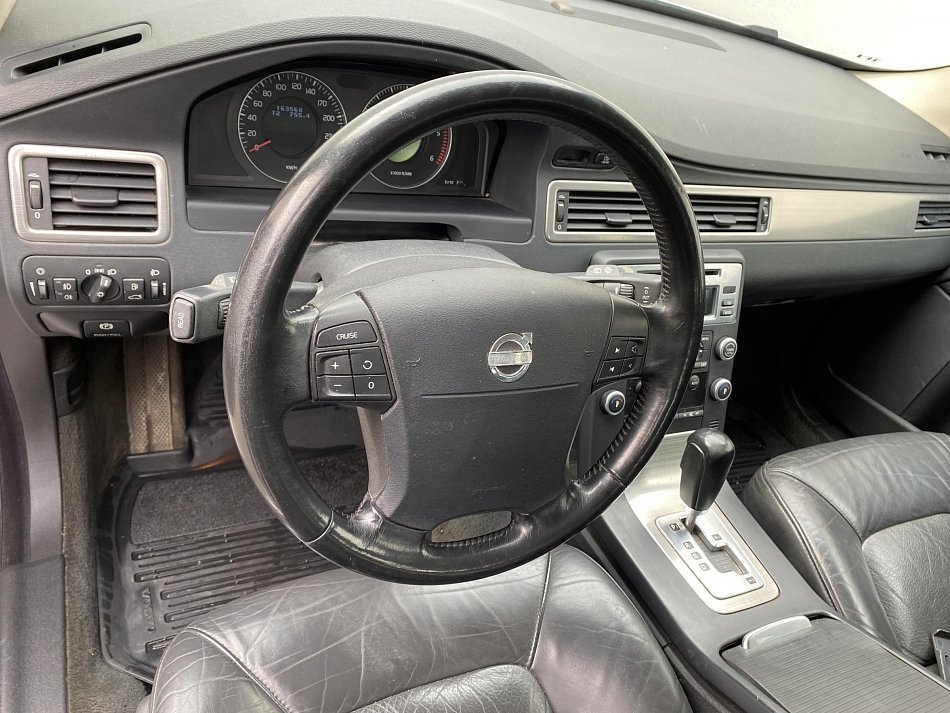 Volvo V70 2.4 D Momentum