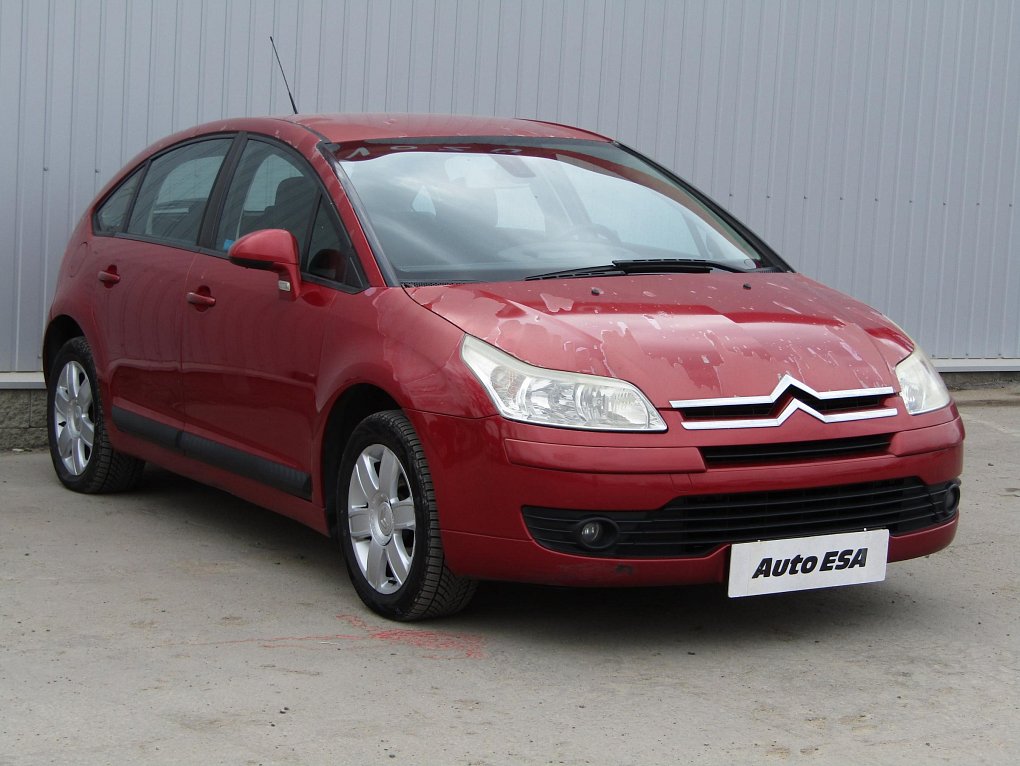 Citroën C4 1.4i 