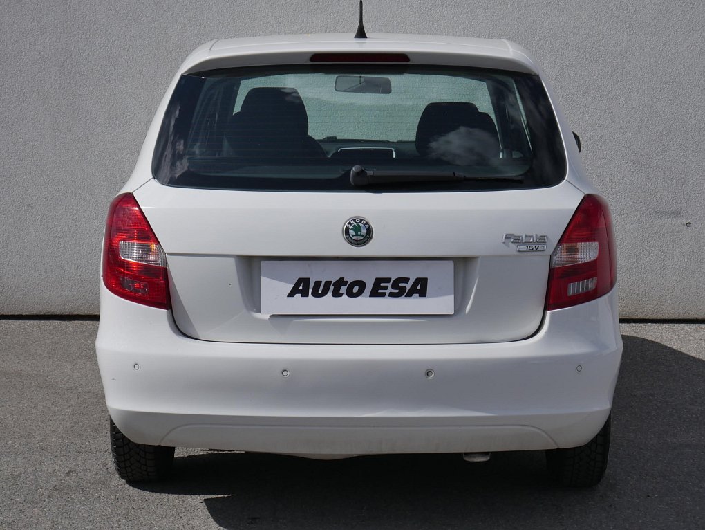Škoda Fabia II 1.4 16 V Ambiente