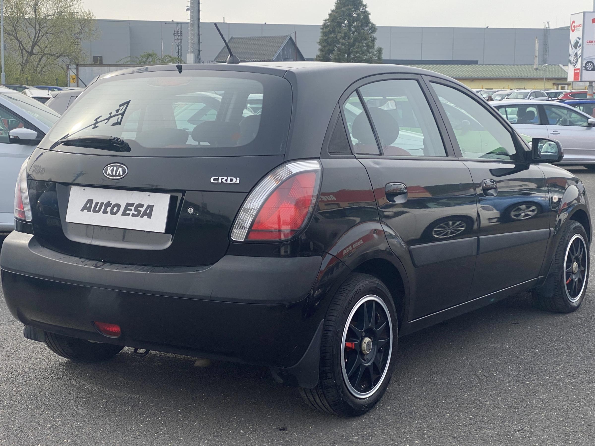 Kia Rio, 2006 - pohled č. 4