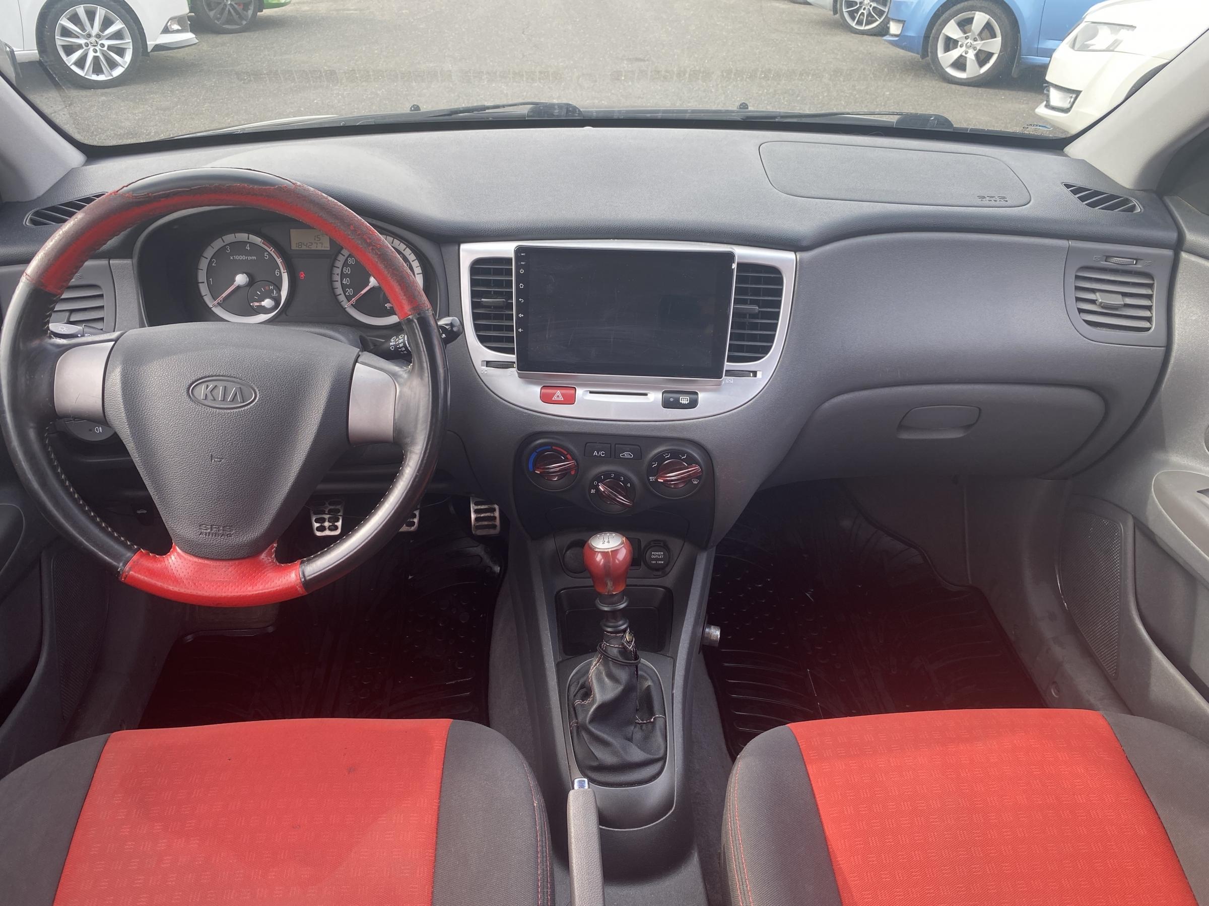 Kia Rio, 2006 - pohled č. 8