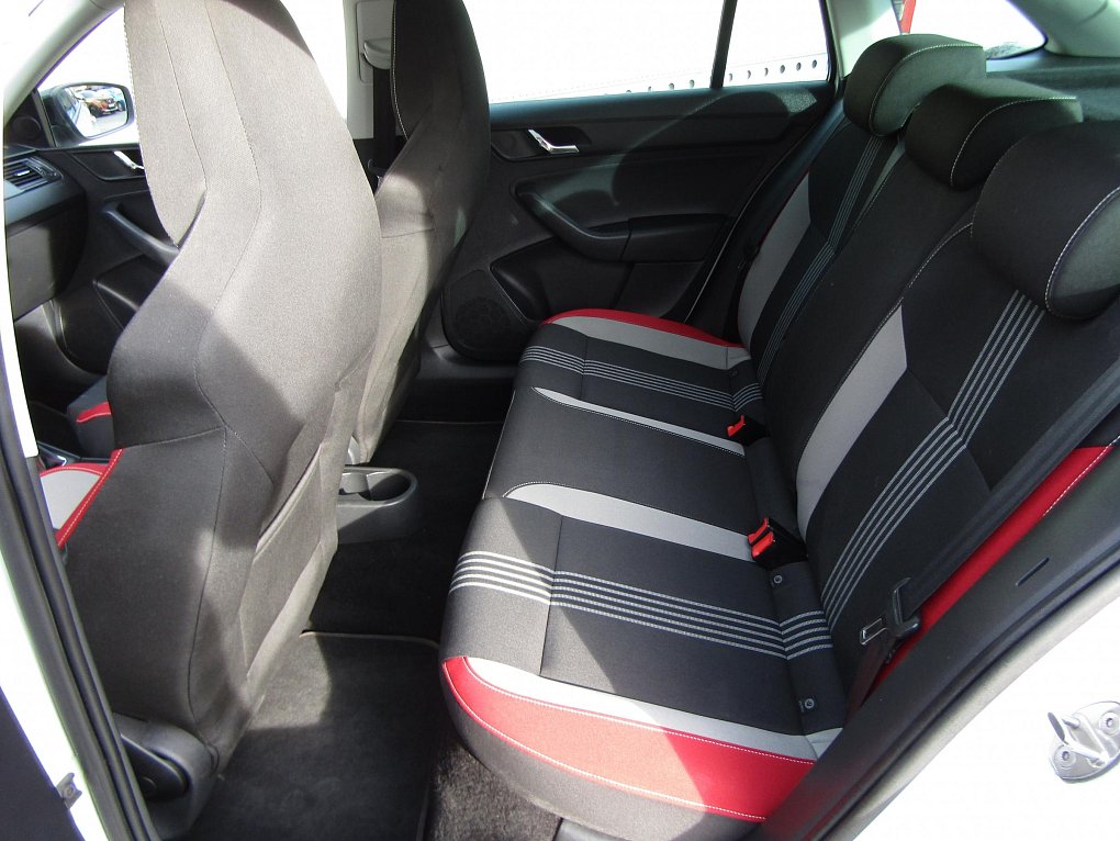 Škoda Rapid 1.6TDi Monte Carlo