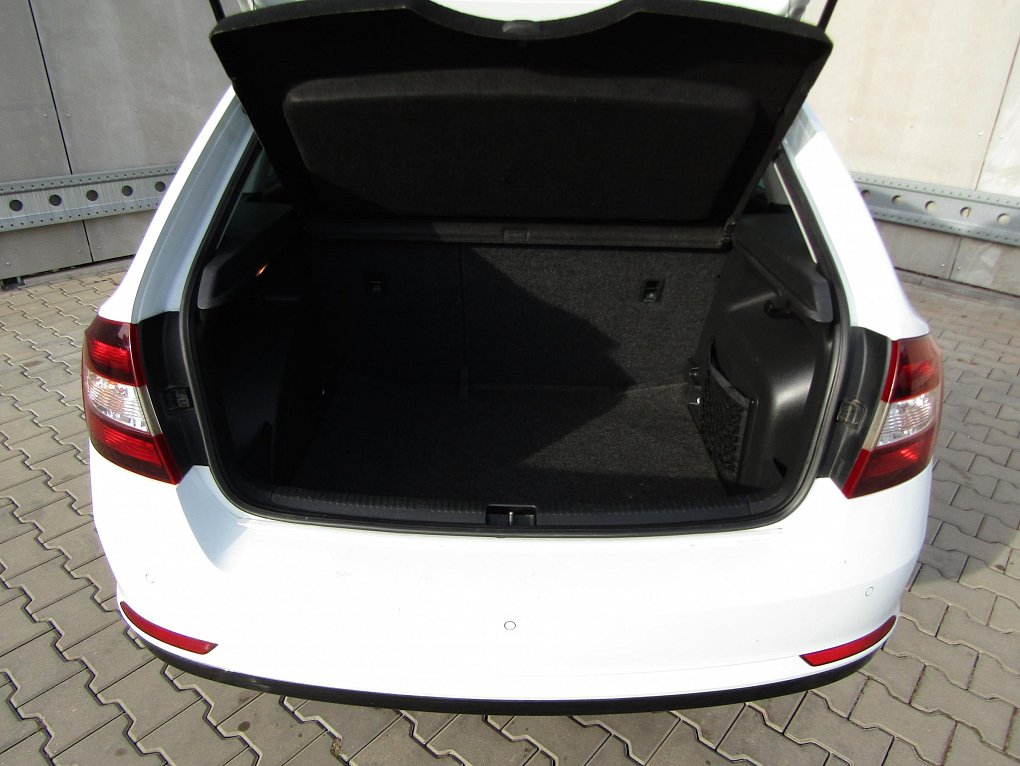 Škoda Rapid 1.6TDi Monte Carlo