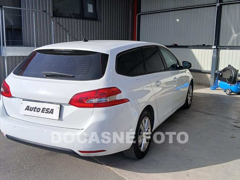 Peugeot 308 1.6 HDi 