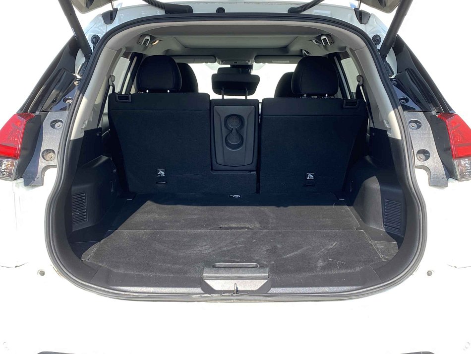 Nissan X-Trail 1.6 dCi N-Connecta
