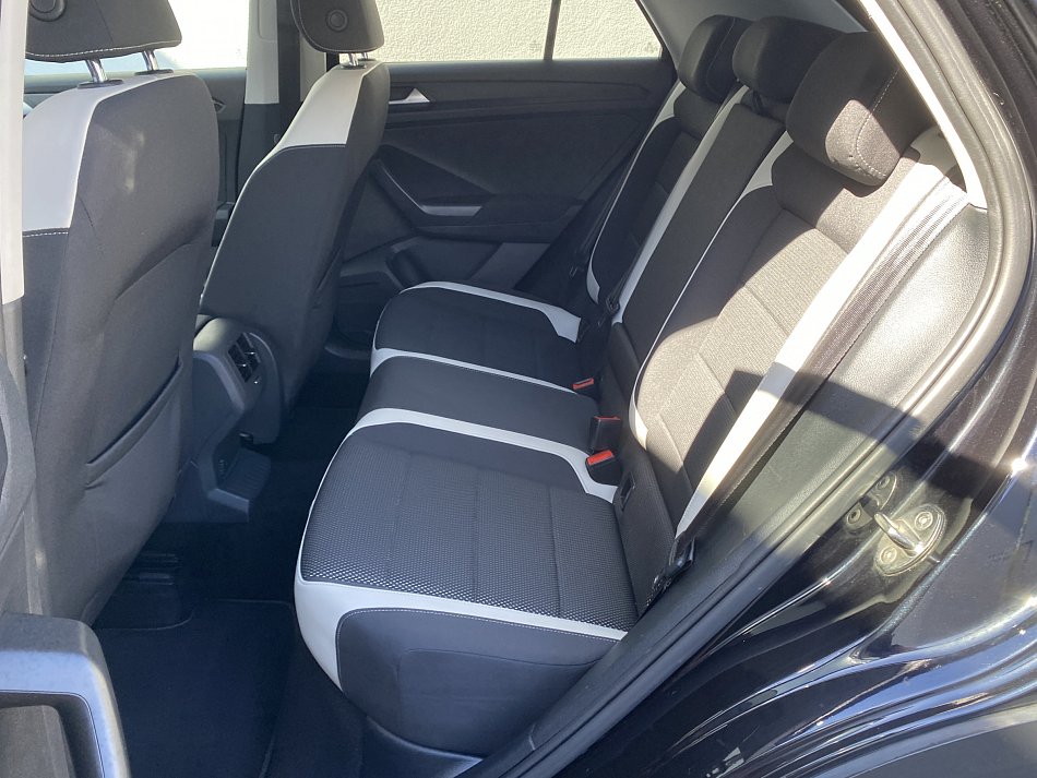 Volkswagen T-Roc 1.5 TSi Highline