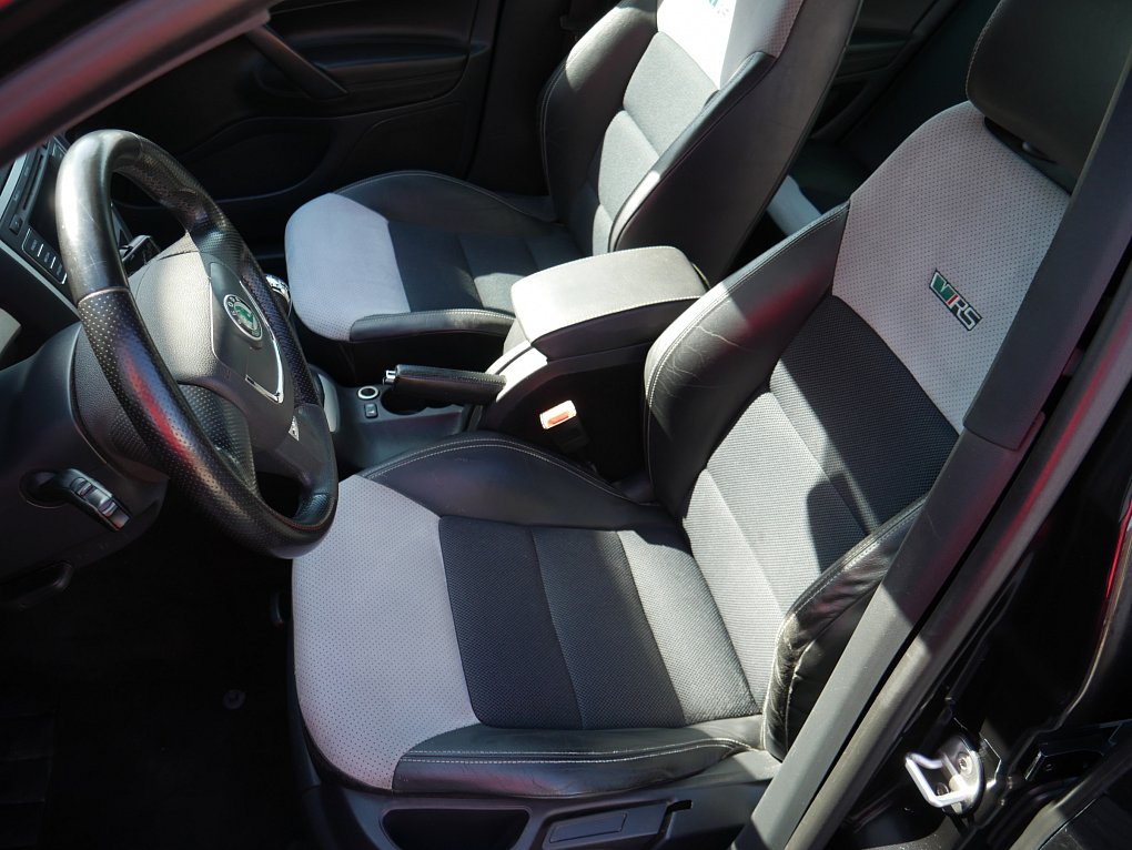 Škoda Octavia II 2.0 TDi RS