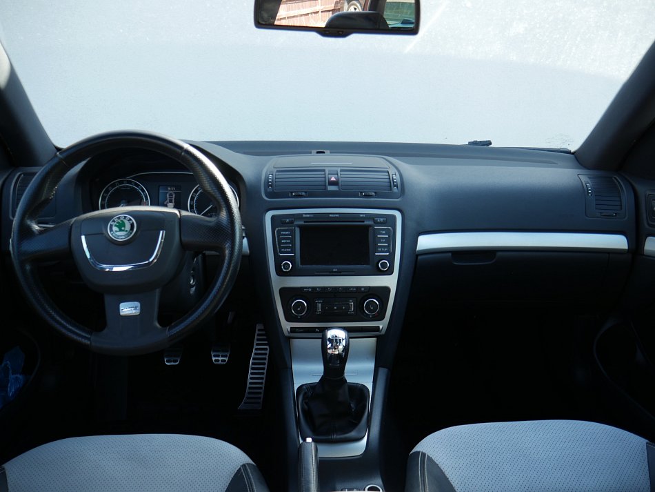 Škoda Octavia II 2.0 TDi RS