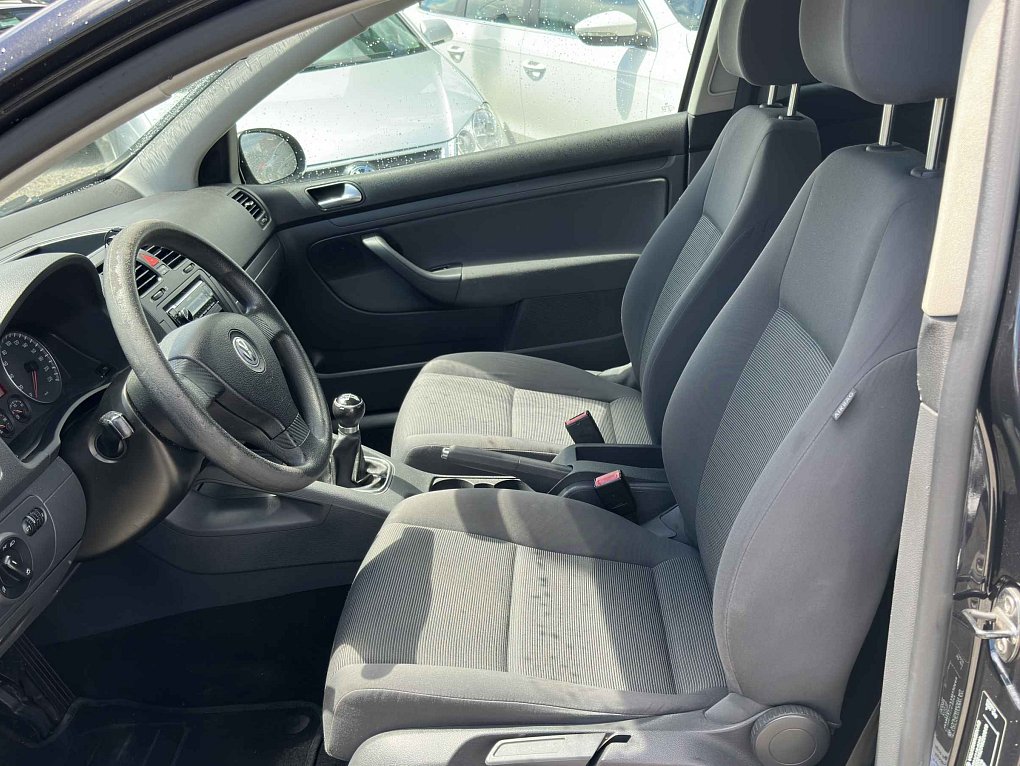 Volkswagen Golf 1.4i 