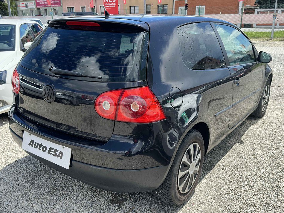 Volkswagen Golf 1.4i 