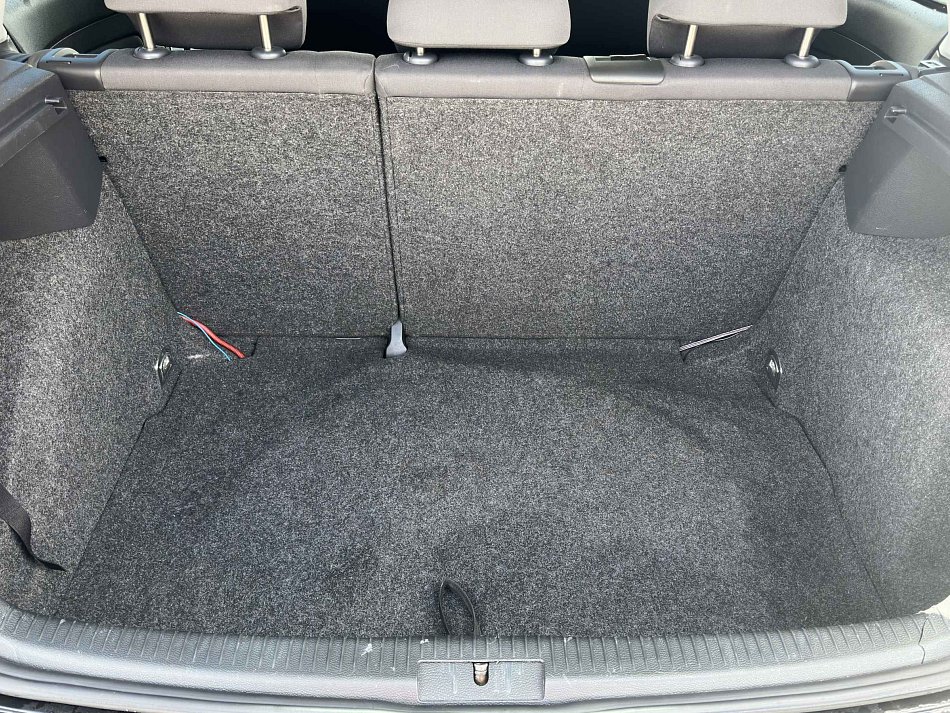 Volkswagen Golf 1.4i 