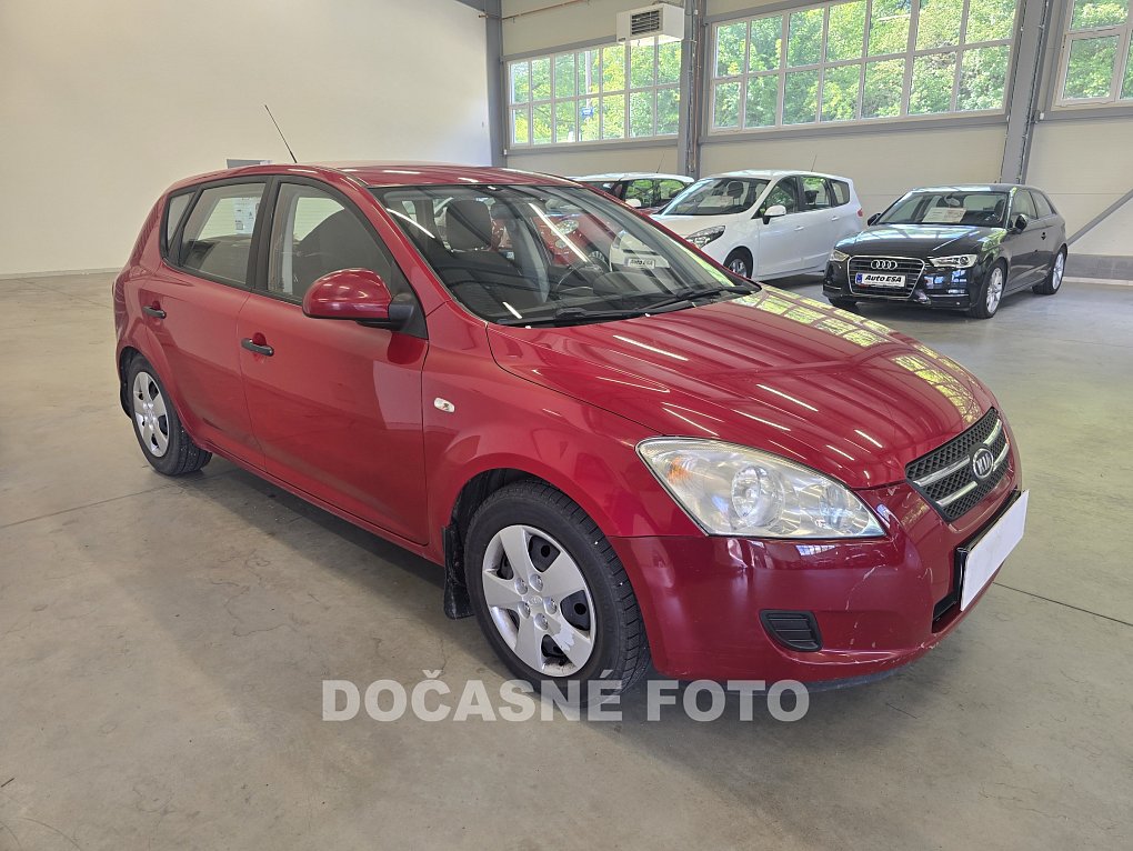 Kia Ceed 1.4i 